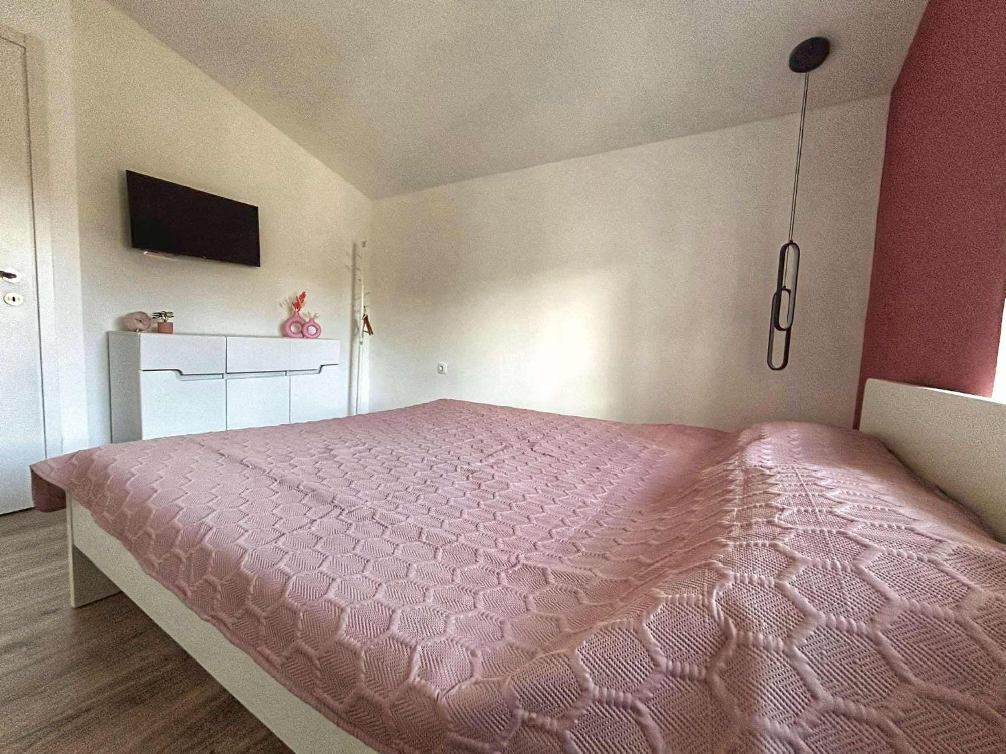 Forest Oasis Guest House Free Parking ساباريفا بانيا المظهر الخارجي الصورة